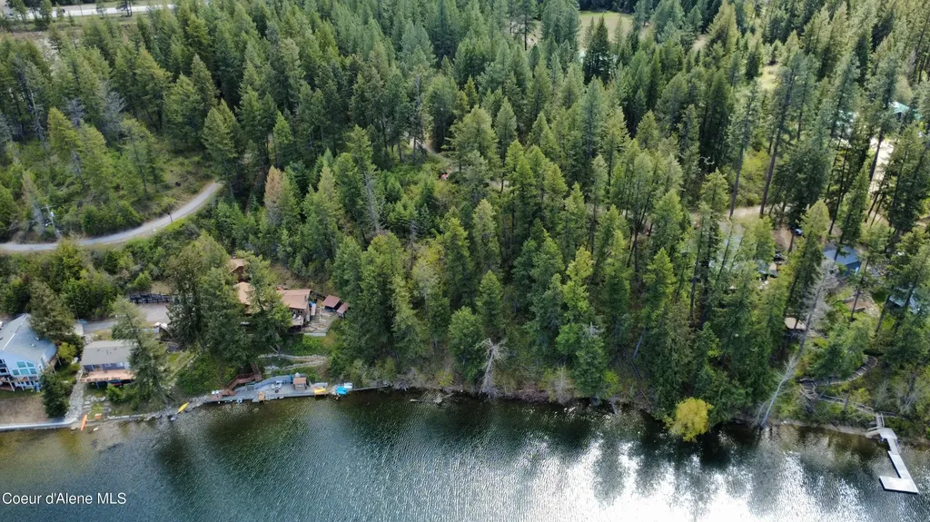 Nka N Osprey Road Spirit Lake ID 83869