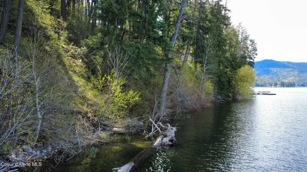 Nka N Osprey Road Spirit Lake ID 83869