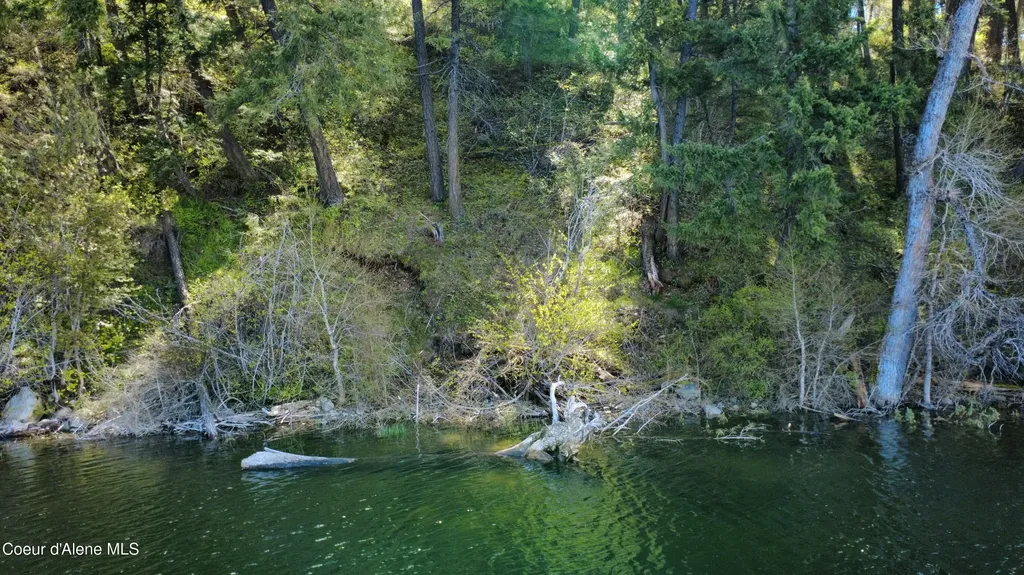 Nka N Osprey Road Spirit Lake ID 83869
