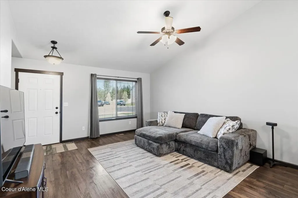 8412 N Scotsworth Street Post Falls ID 83854