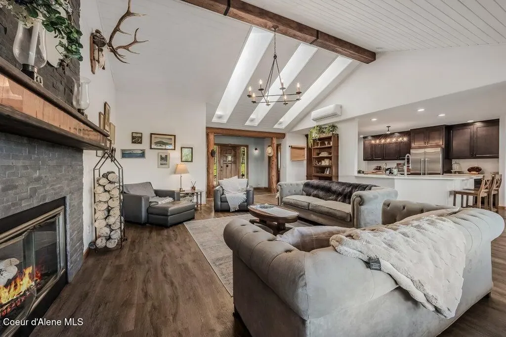 2875 Gold Creek Road Sandpoint ID 83864