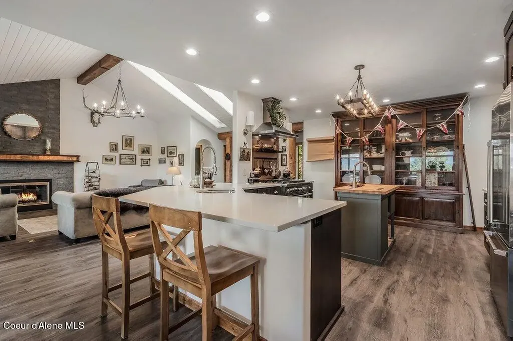 2875 Gold Creek Road Sandpoint ID 83864