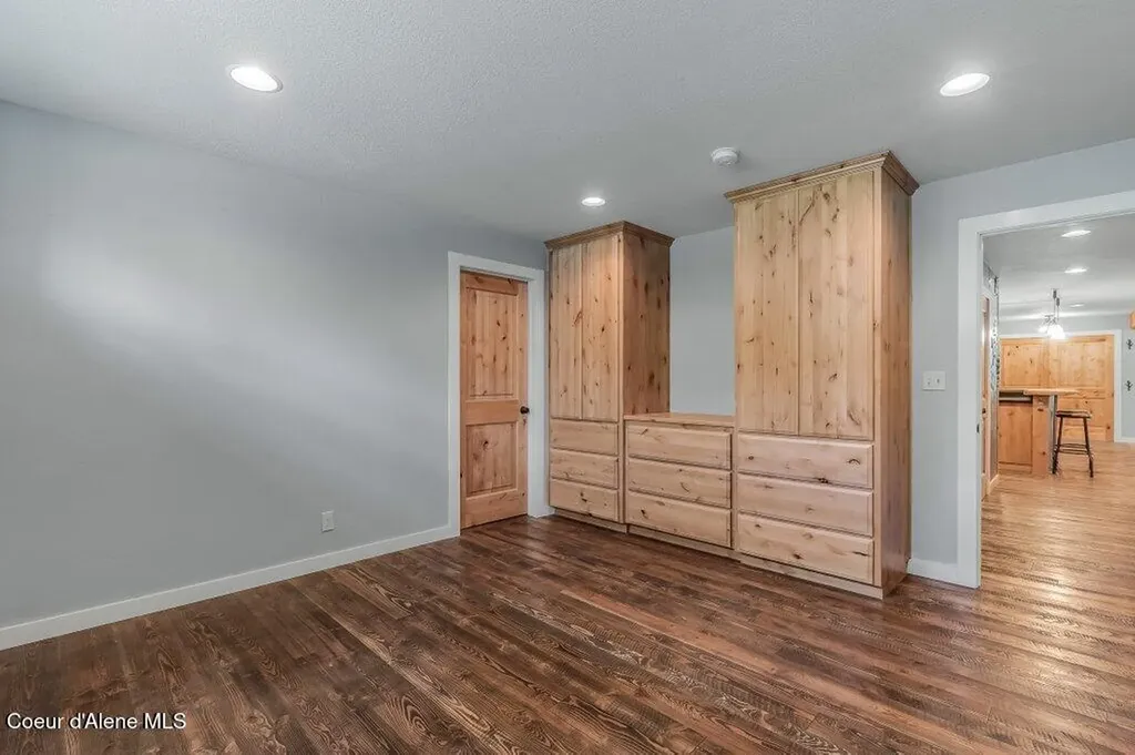 2875 Gold Creek Road Sandpoint ID 83864
