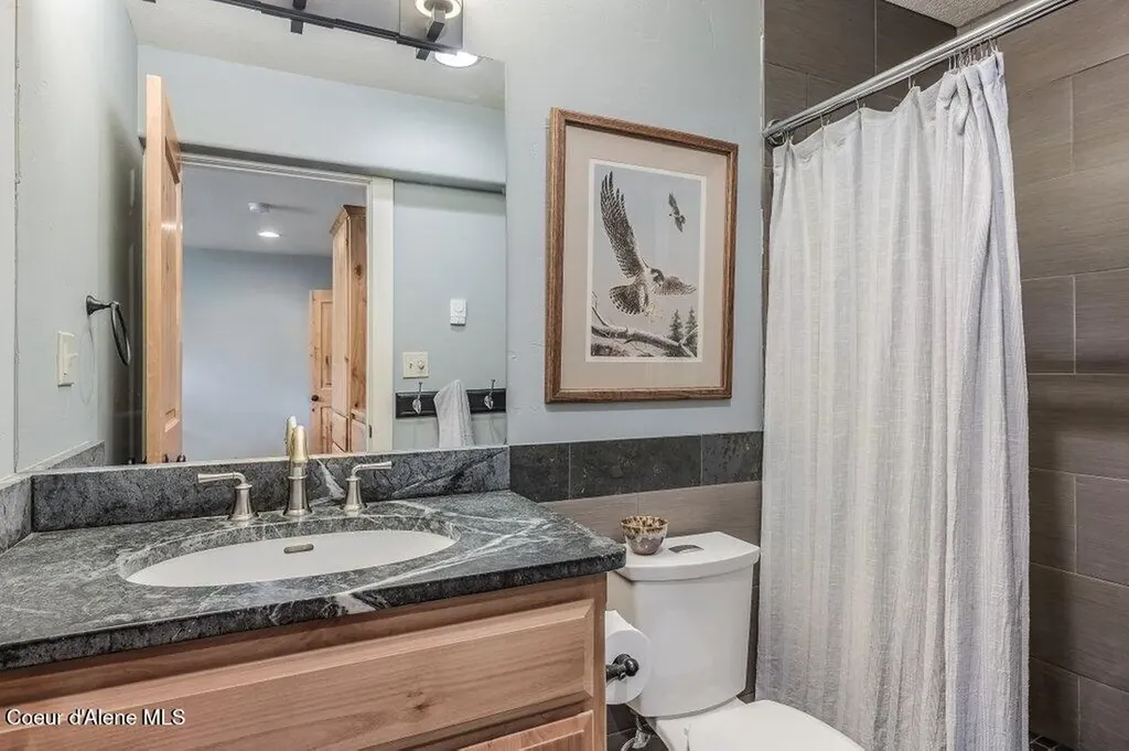 2875 Gold Creek Road Sandpoint ID 83864
