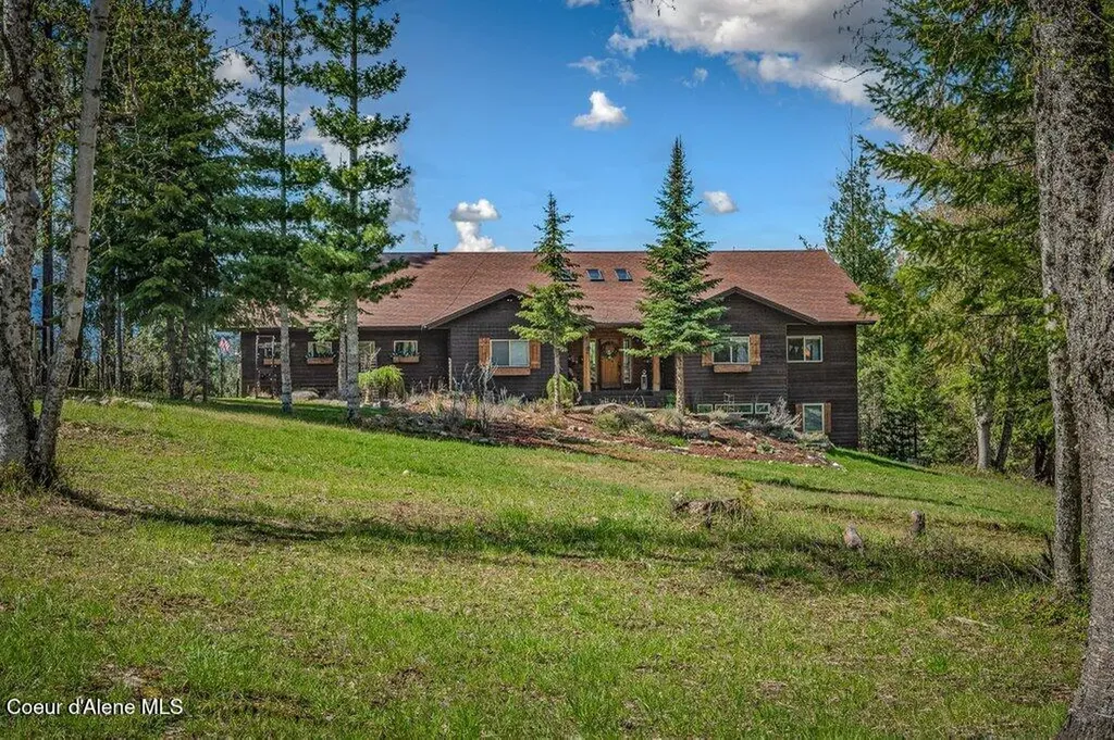 2875 Gold Creek Road Sandpoint ID 83864