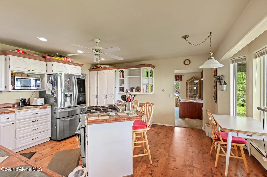 9338 S Caribou Ridge Road Harrison ID 83833