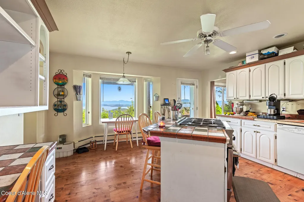 9338 S Caribou Ridge Road Harrison ID 83833