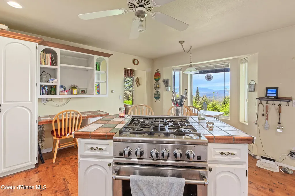 9338 S Caribou Ridge Road Harrison ID 83833