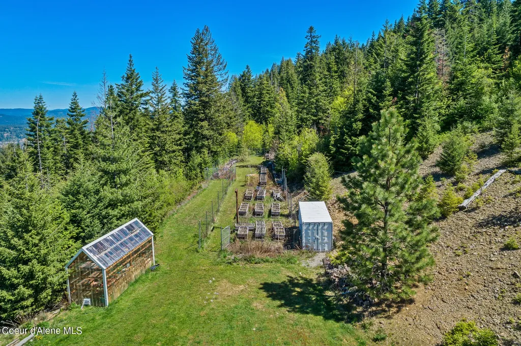 9338 S Caribou Ridge Road Harrison ID 83833