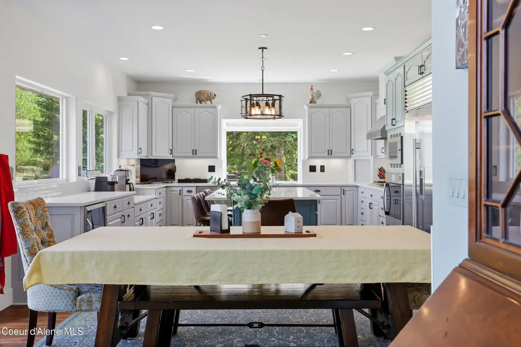 4177 E Eagles Mere Road Harrison ID 83833
