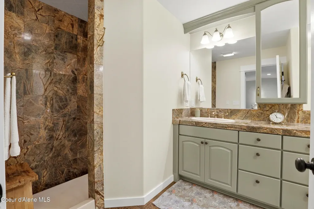 4177 E Eagles Mere Road Harrison ID 83833