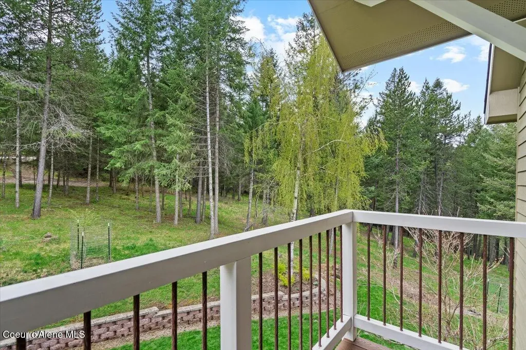 4177 E Eagles Mere Road Harrison ID 83833