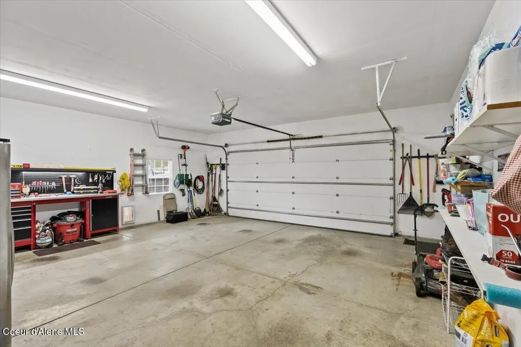 4177 E Eagles Mere Road Harrison ID 83833