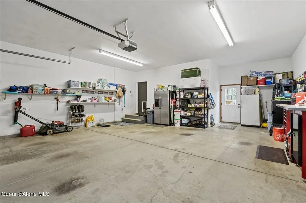 4177 E Eagles Mere Road Harrison ID 83833