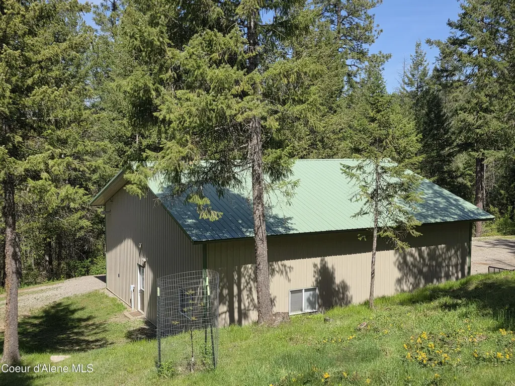 4177 E Eagles Mere Road Harrison ID 83833