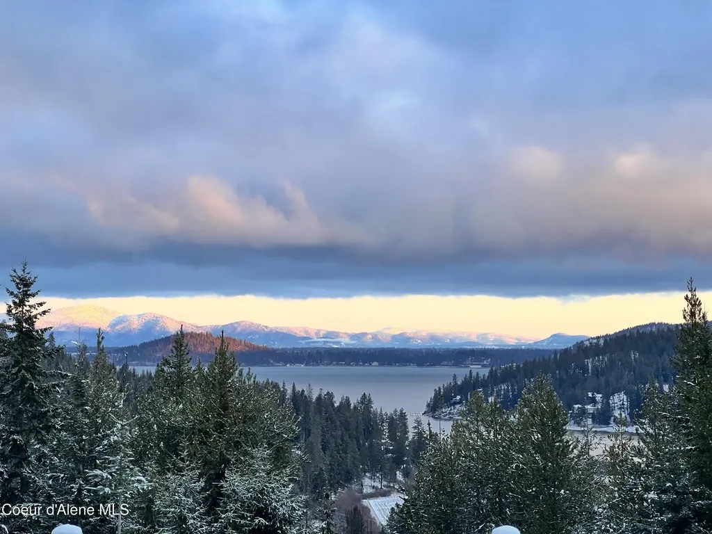 4177 E Eagles Mere Road Harrison ID 83833