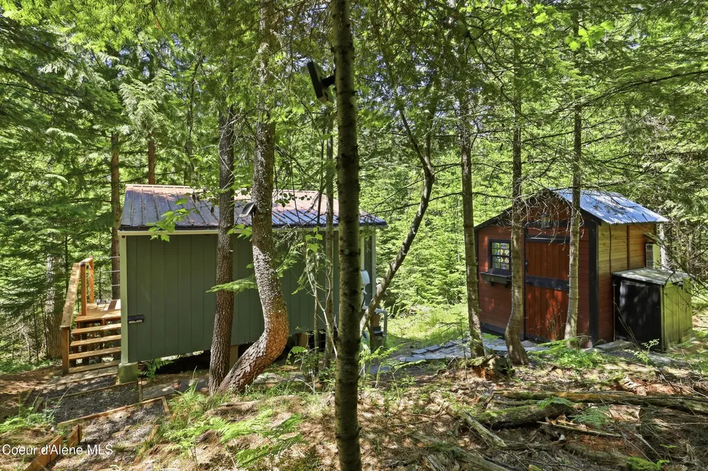 4177 E Eagles Mere Road Harrison ID 83833