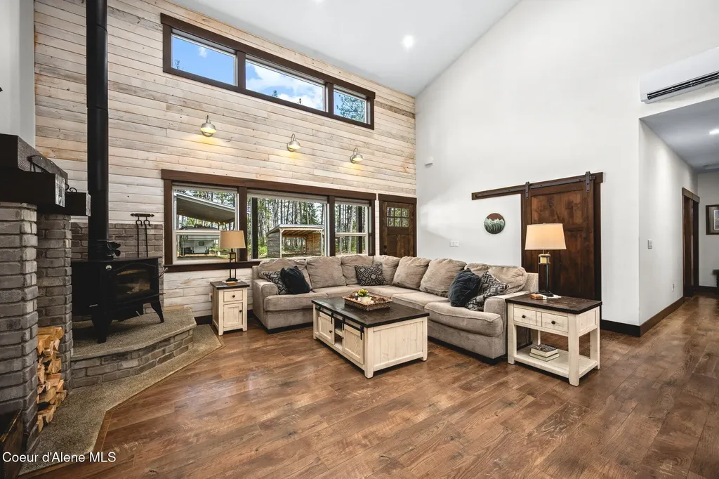 27139 N Warren Road Athol ID 83801