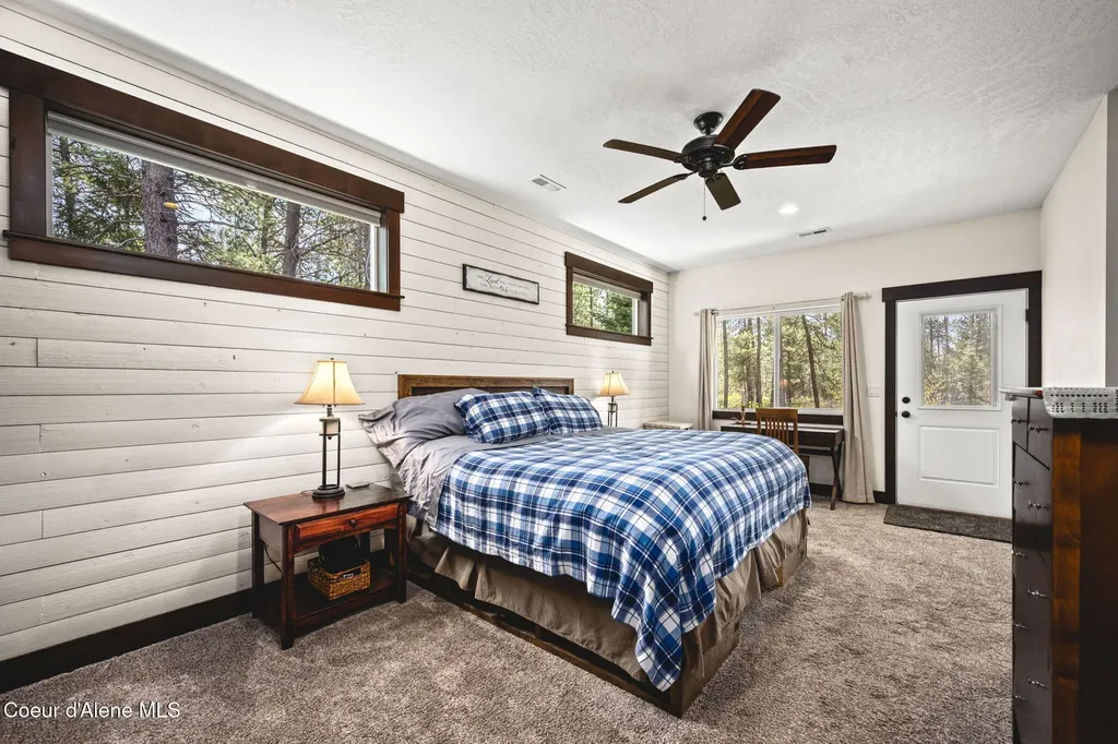 27139 N Warren Road Athol ID 83801