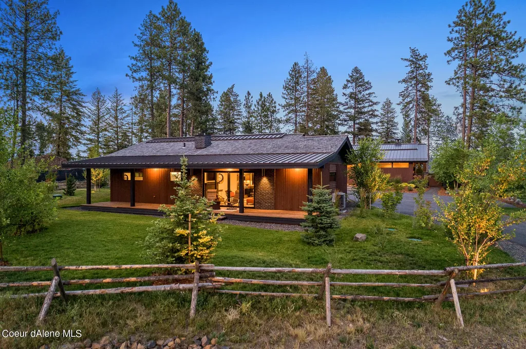 6282 S Old Barn Road Harrison ID 83833