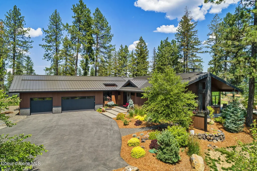 6282 S Old Barn Road Harrison ID 83833