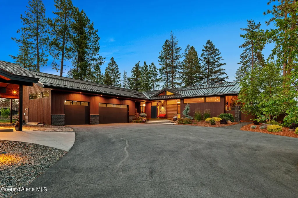 6282 S Old Barn Road Harrison ID 83833