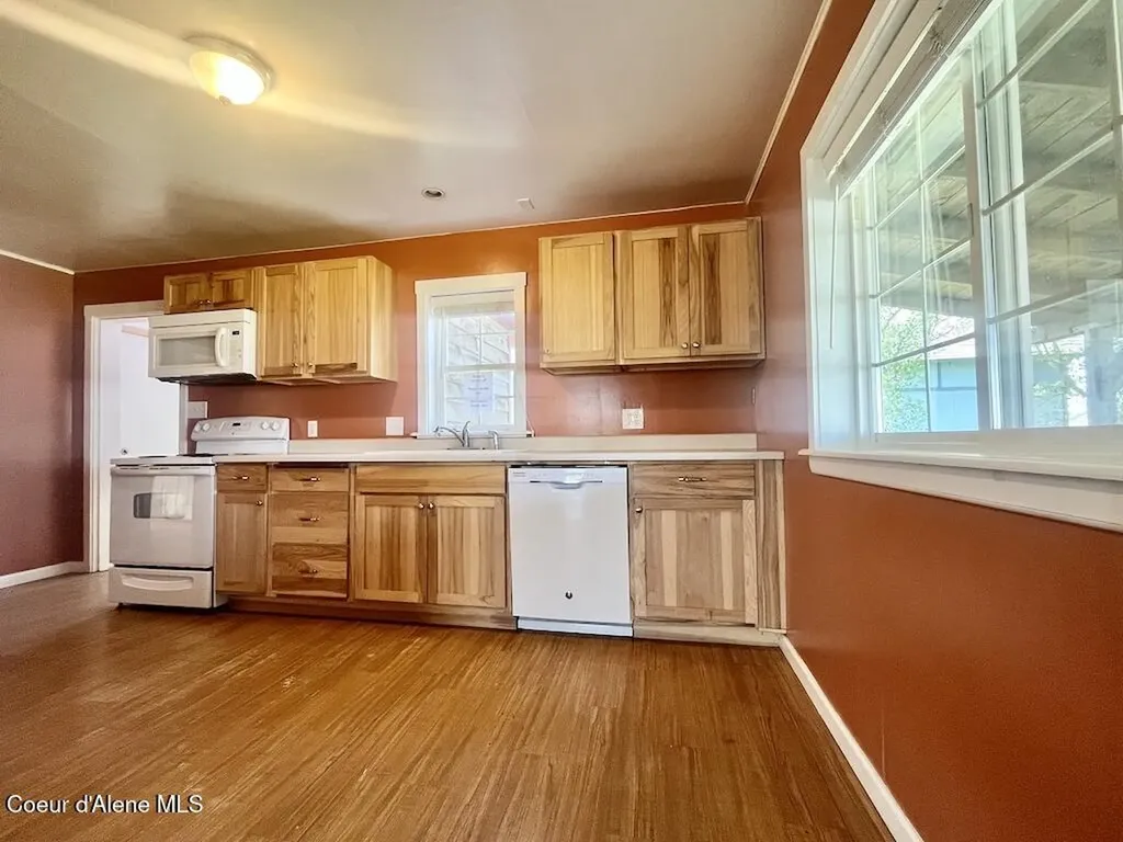 320 E 3rd Avenue Post Falls ID 83854