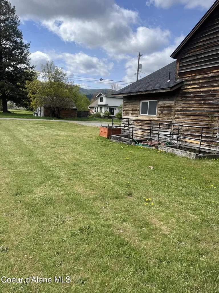 320 E 3rd Avenue Post Falls ID 83854