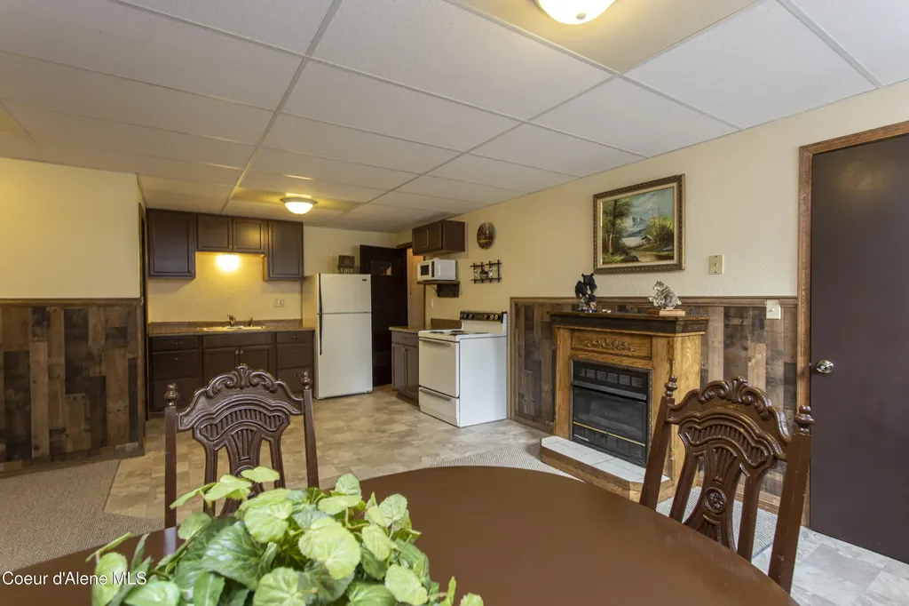 408A 410a S Main Street Kellogg ID 83837