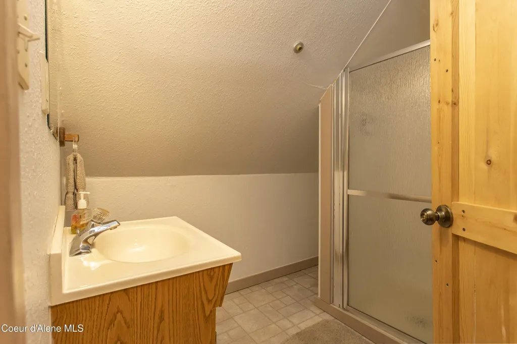 408A 410a S Main Street Kellogg ID 83837