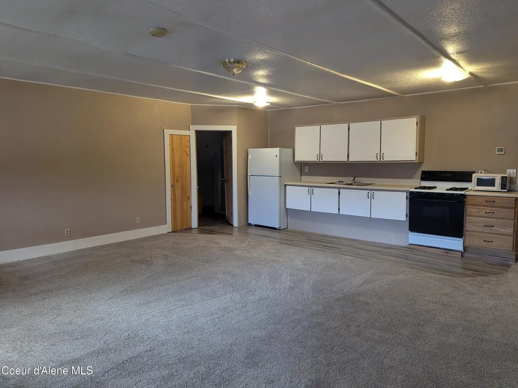 408A 410a S Main Street Kellogg ID 83837
