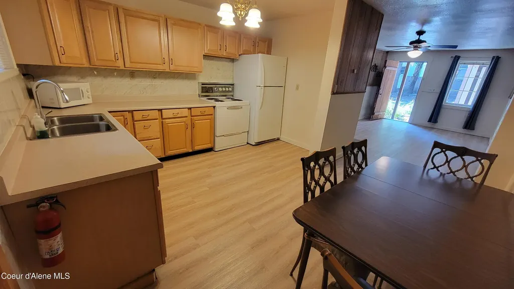 408A 410a S Main Street Kellogg ID 83837