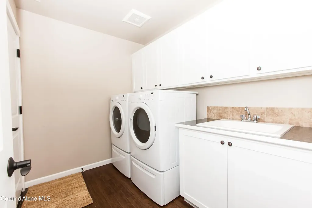 3349 N Segar Loop Post Falls ID 83854