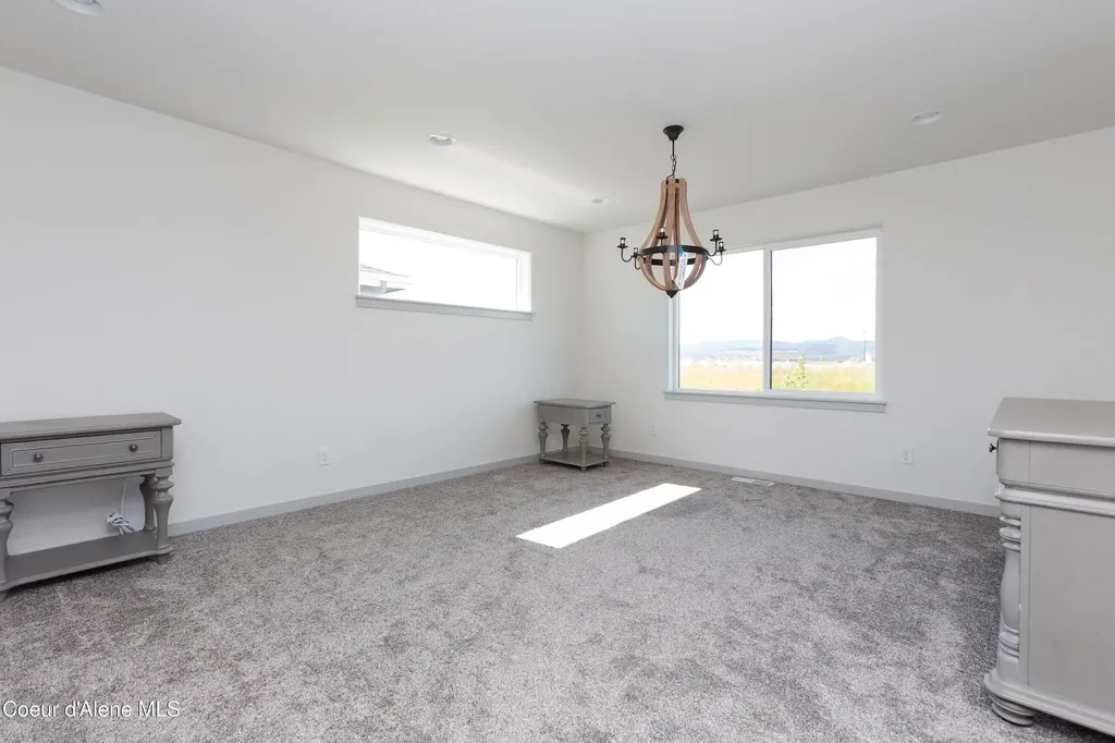 3367 N Segar Loop Post Falls ID 83854