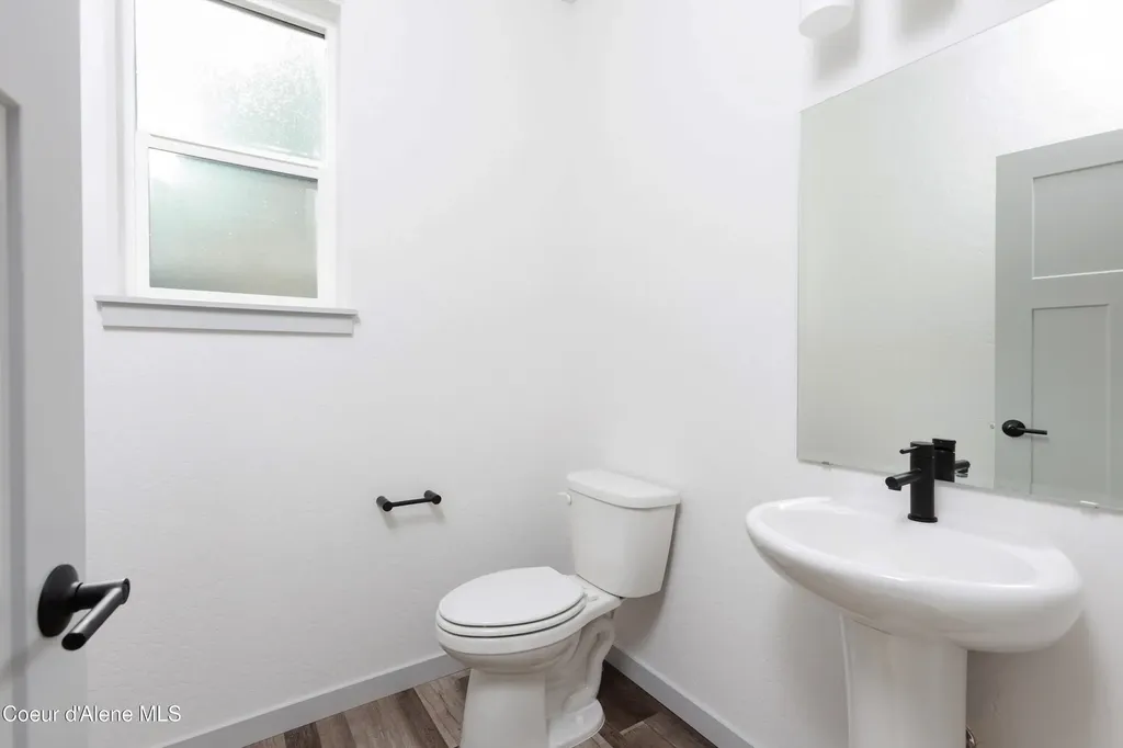 3367 N Segar Loop Post Falls ID 83854
