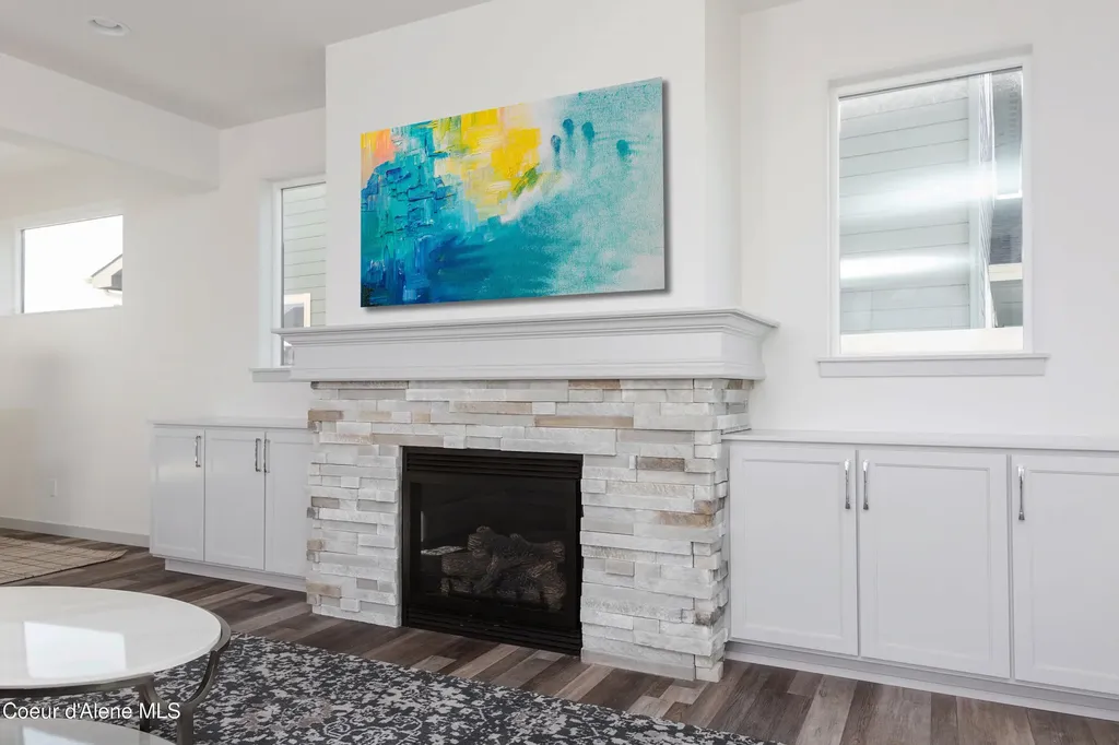 3367 N Segar Loop Post Falls ID 83854