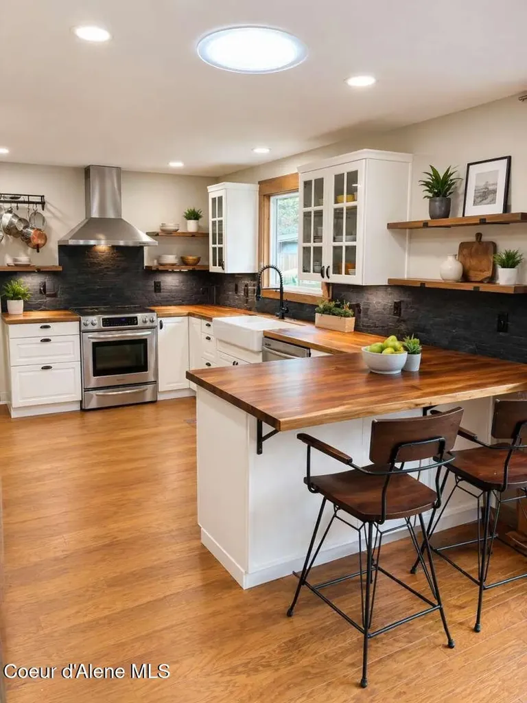 3510 E Pine Hill Drive Coeur D'alene ID 83815