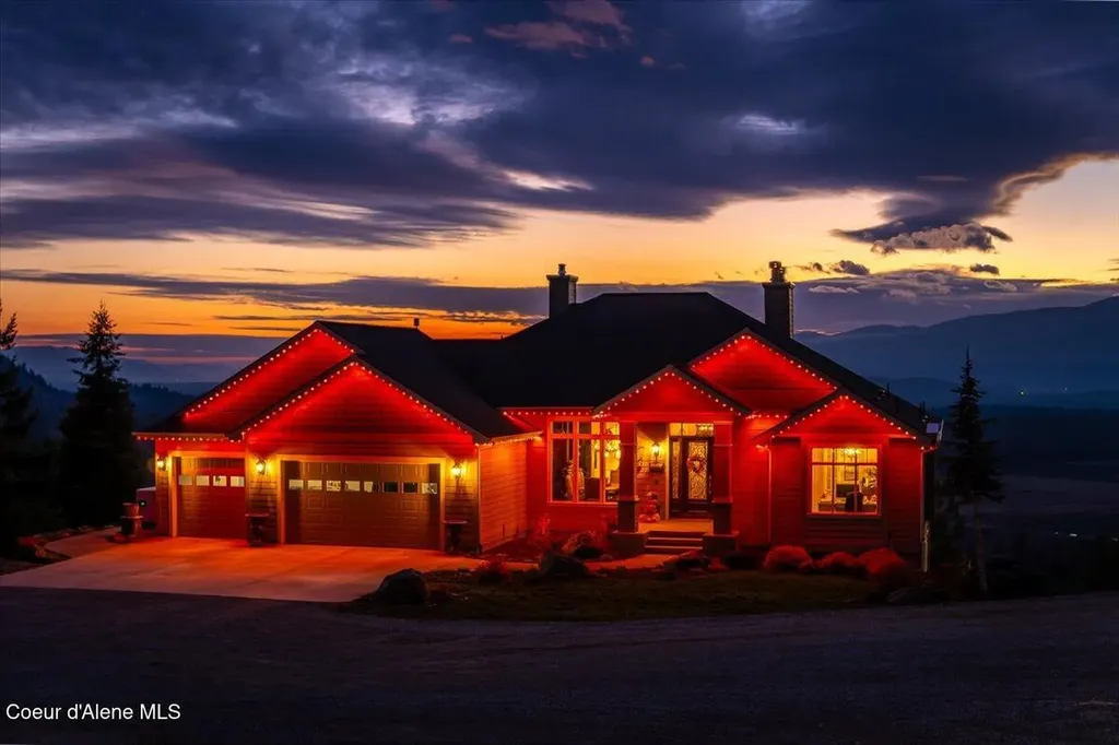3251 Elmira Road Sandpoint ID 83864