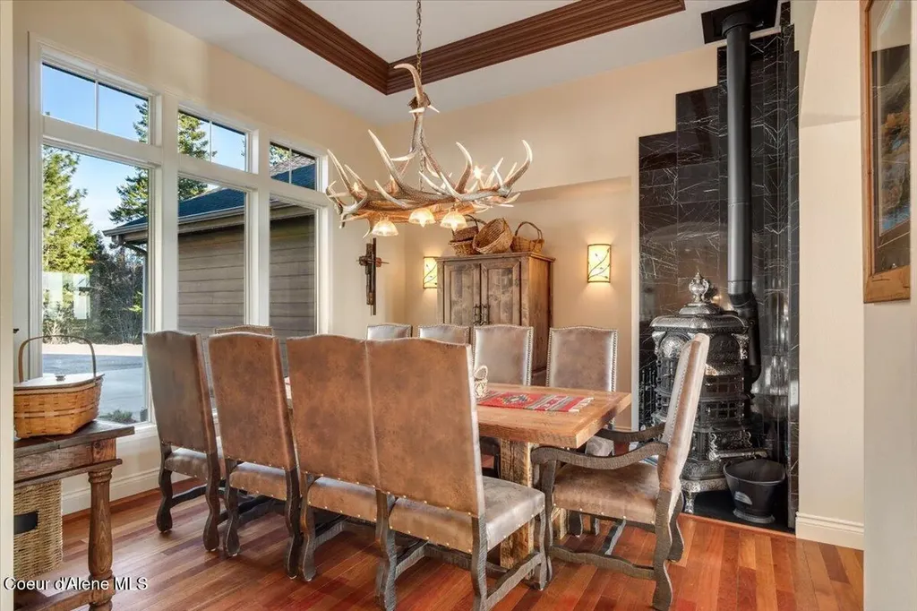 3251 Elmira Road Sandpoint ID 83864