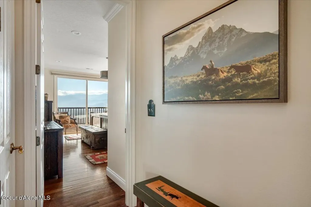 3251 Elmira Road Sandpoint ID 83864