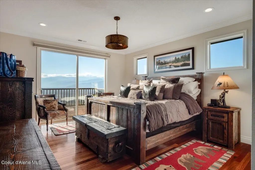 3251 Elmira Road Sandpoint ID 83864
