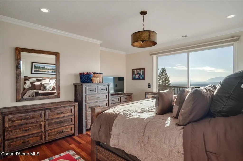 3251 Elmira Road Sandpoint ID 83864