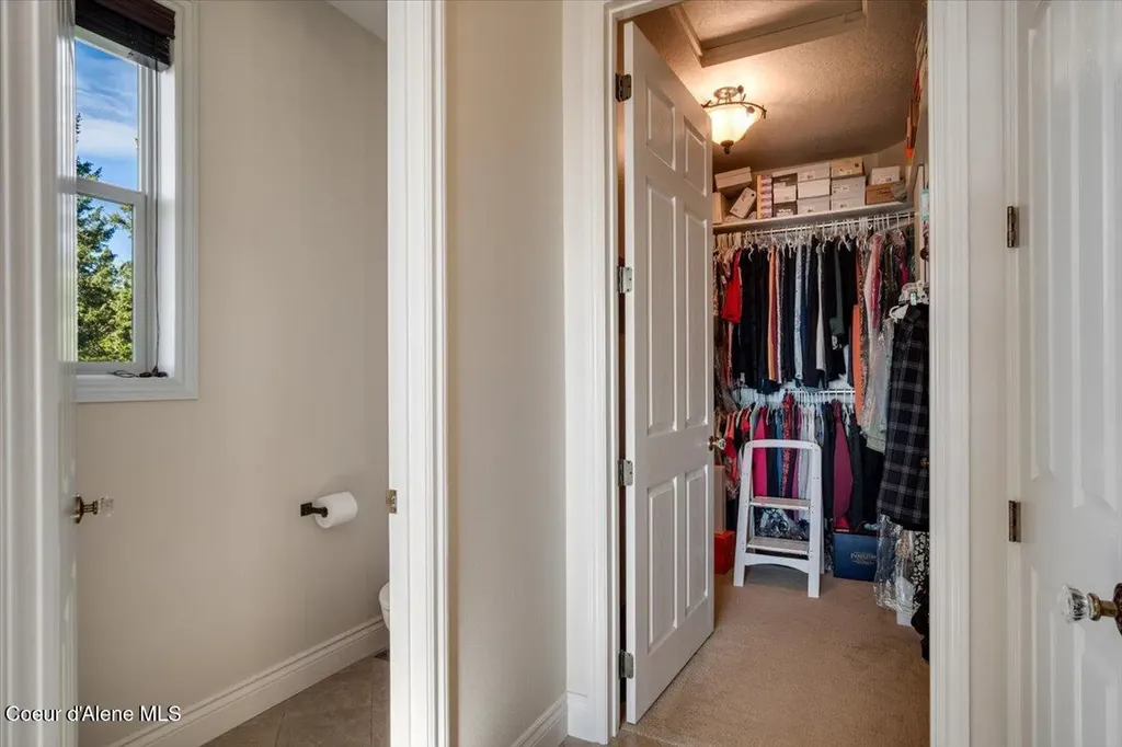 3251 Elmira Road Sandpoint ID 83864