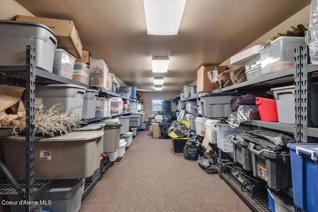 3251 Elmira Road Sandpoint ID 83864