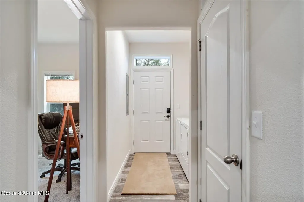 3251 Elmira Road Sandpoint ID 83864