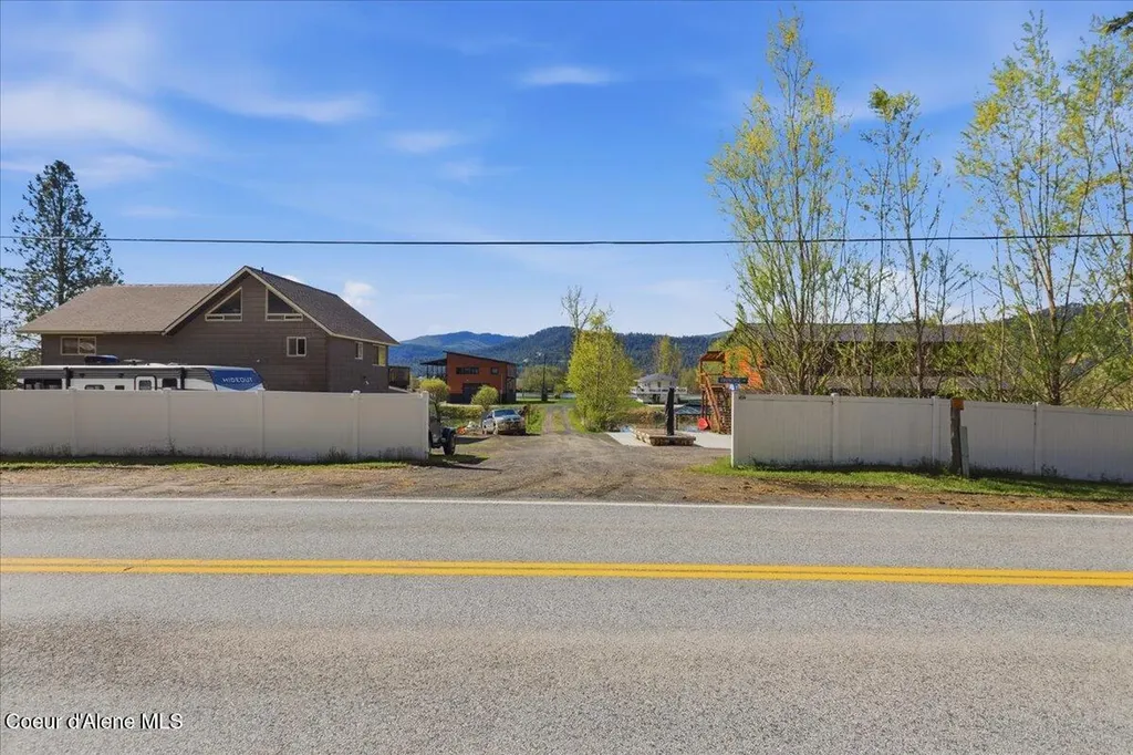 30 Frontage Lane St. Maries ID 83861