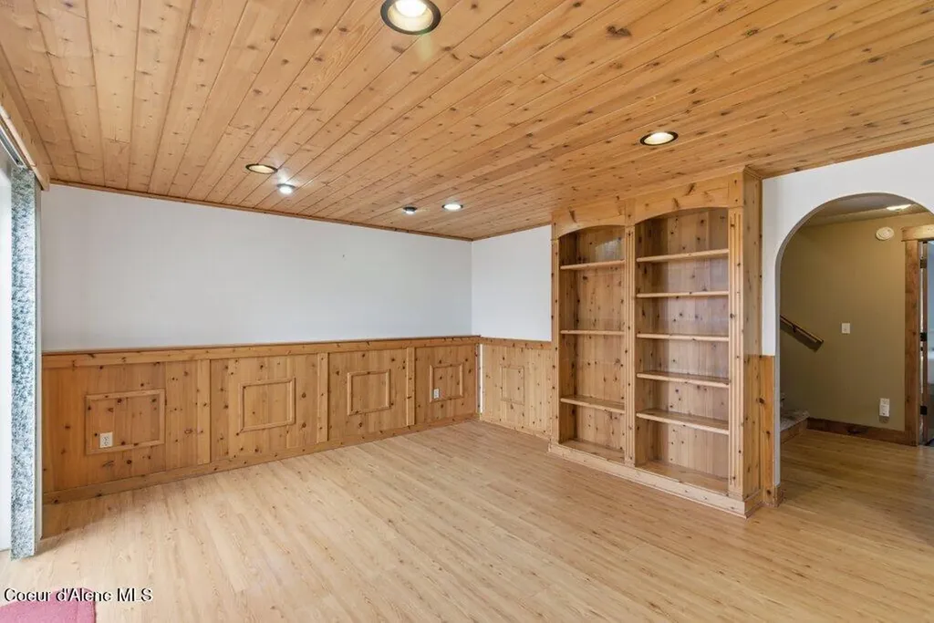 2207 N Stagecoach Drive Post Falls ID 83854