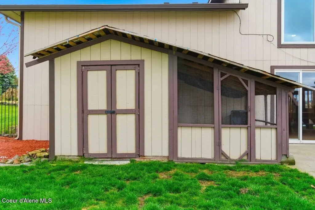 2207 N Stagecoach Drive Post Falls ID 83854
