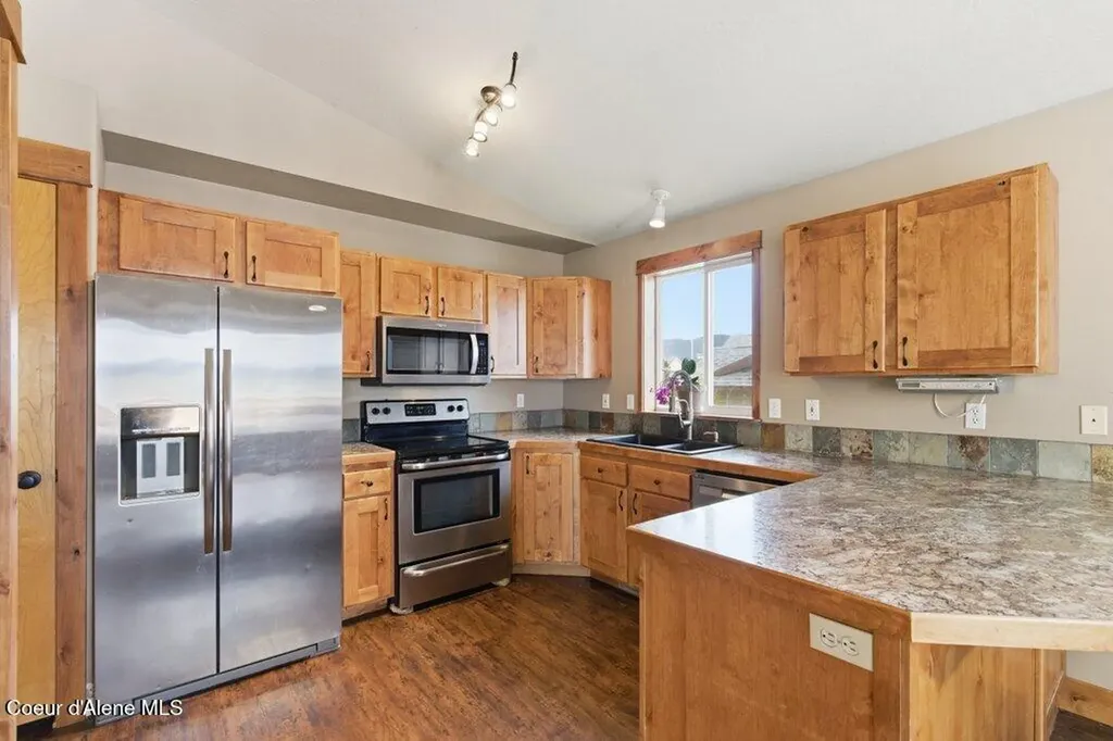 2207 N Stagecoach Drive Post Falls ID 83854