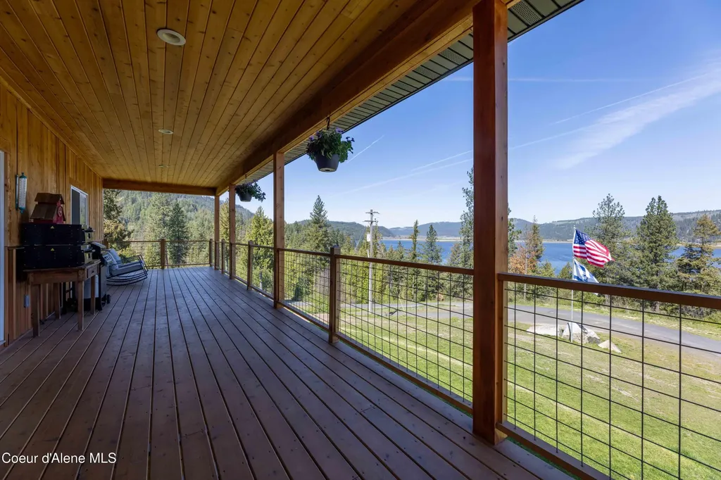 14601 Highway 5 St. Maries ID 83861